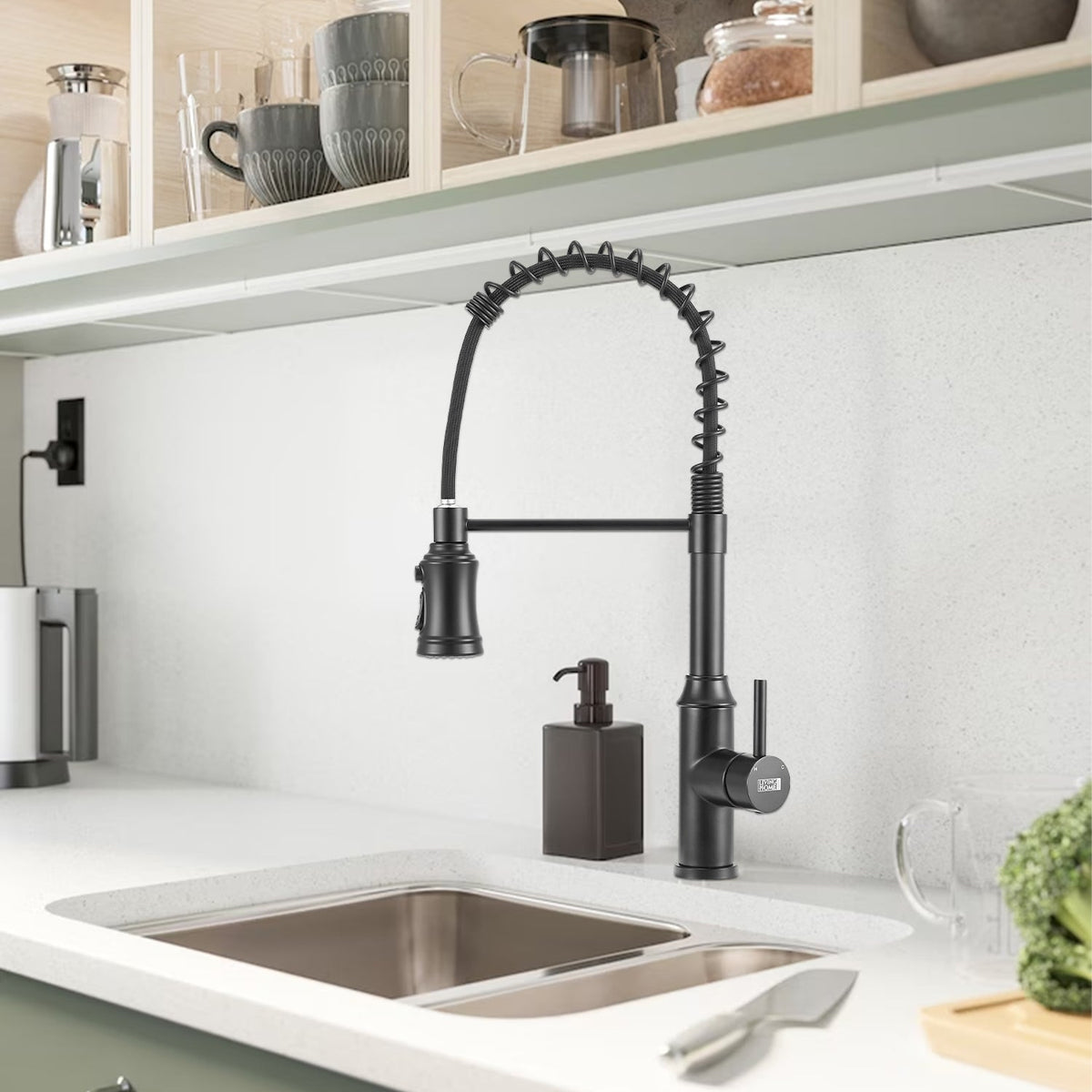 Kitchen Swivel Pulldown Faucet