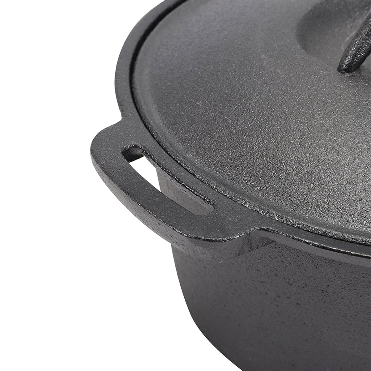 2.5L Pre-Seasoned Cast Iron Saucepan with Lid
