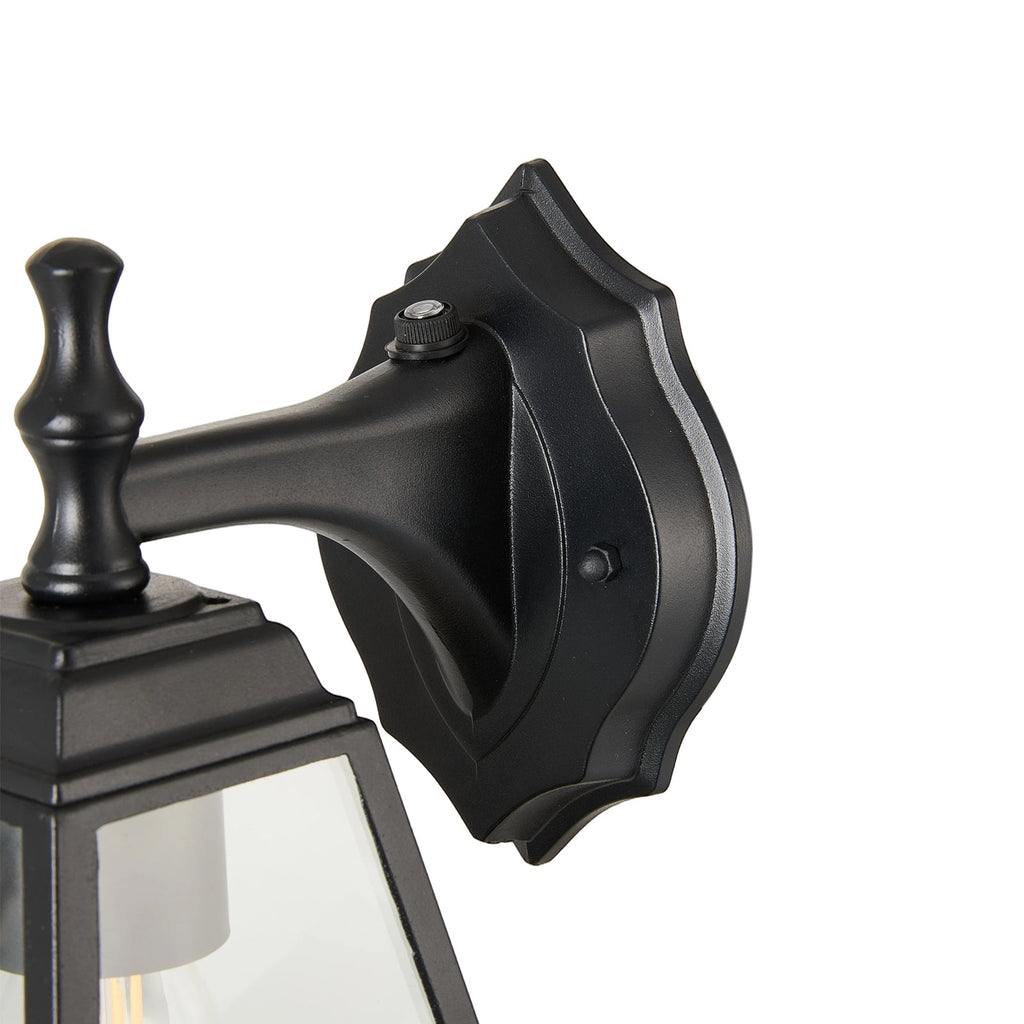 Black IP65 Weatherproof Outdoor Wall Light