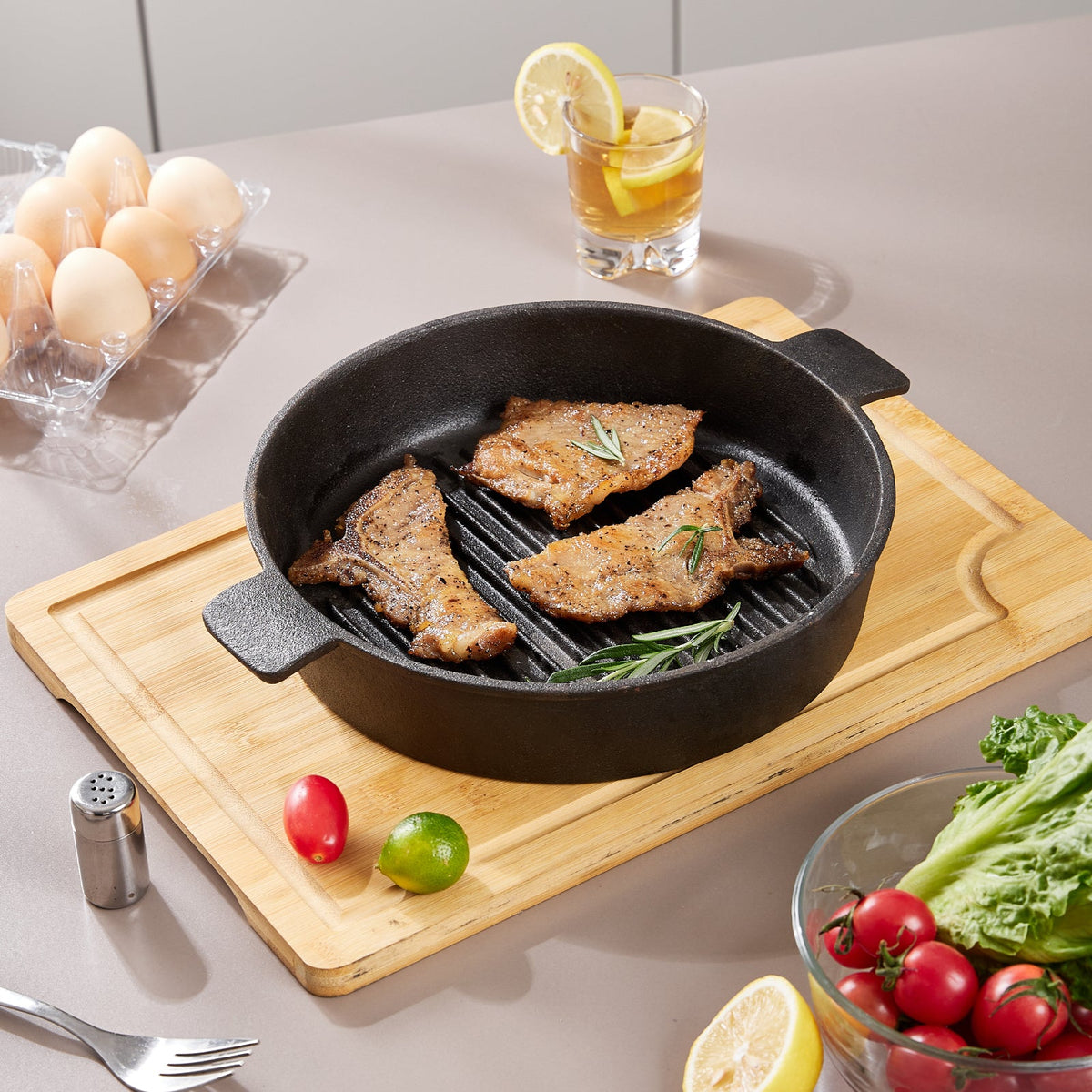 Black Round Cast Iron Grill Pan