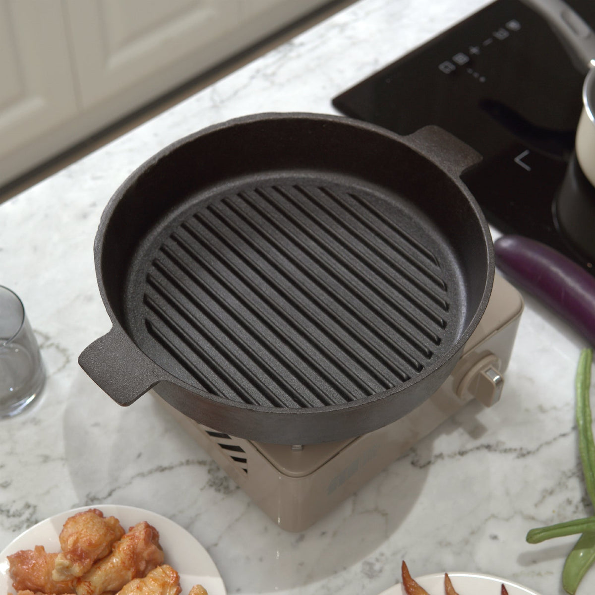 Black Round Cast Iron Grill Pan