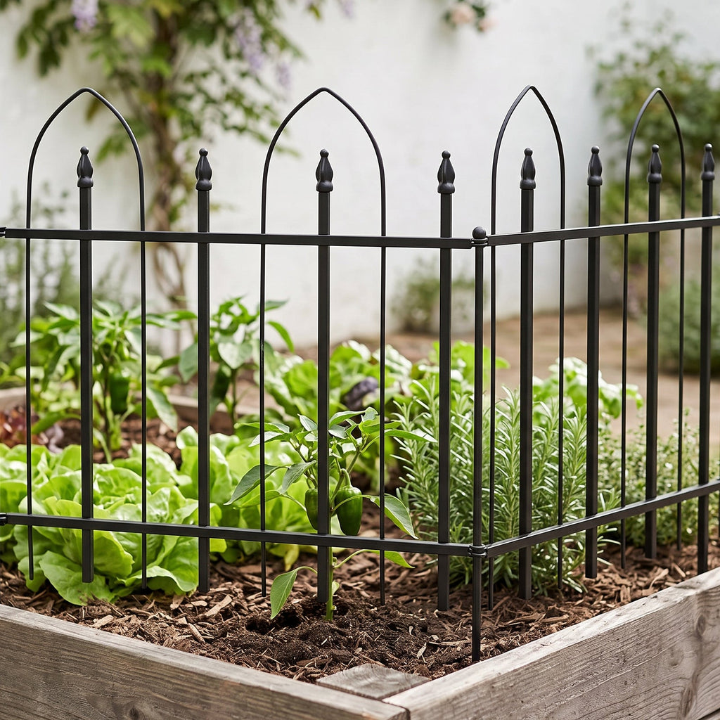5-Pack Decorative Metal Garden Fence Panels